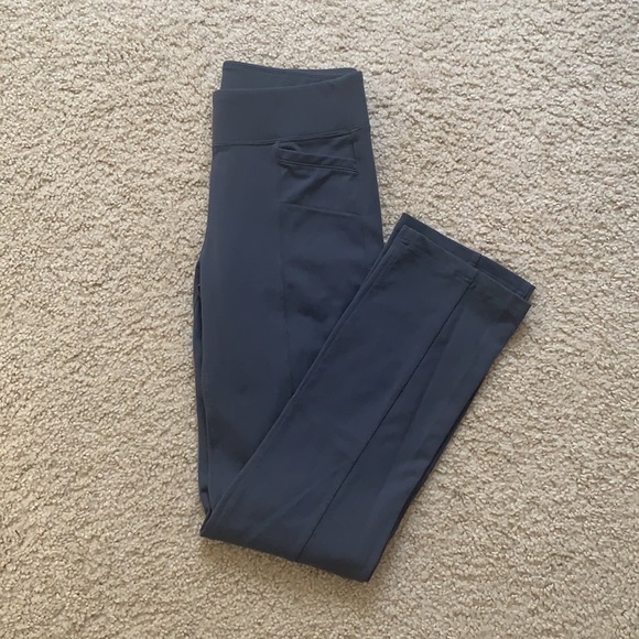 Athleta Metro Classic Gray Yoga Pants - Picture 6 of 9